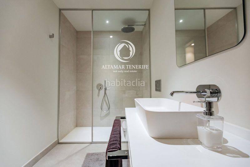 Foto f2dcf0fa-51ad-4980-a115-740be10f7621. Casa amb aparcament piscina a Marazul - Ricasa Adeje