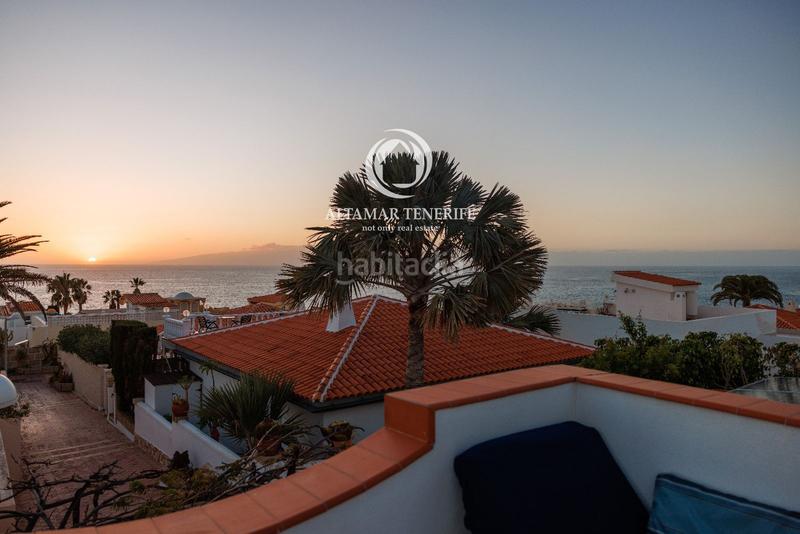 Foto f2ac31da-a795-4c3c-ad83-92bacfe331e9. Casa exclusiva villa de lujo en callao salvaje en Adeje