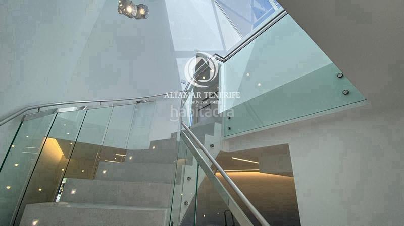 Foto 830310d0-5a52-4d7a-bc89-13eaa02b6f59. Casa adossada amb piscina a Playa de Fañabé Adeje