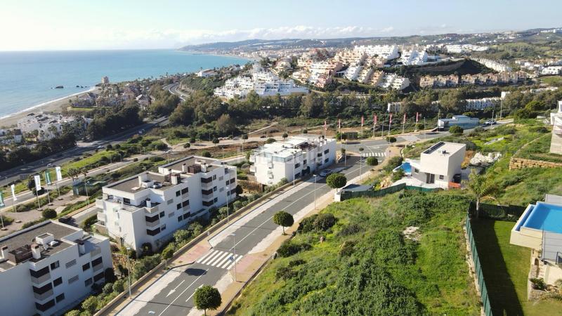 Foto 5c2bb481-f740-46b4-b15e-c8ed97a00da2. Terrain résidentiel dans urbanizacion camarate golf 51 dans Casares