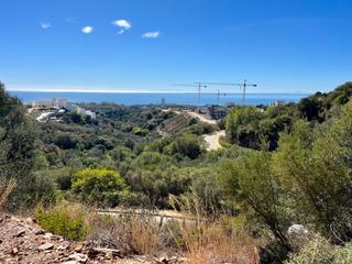 Terreny residencial a Carretera de lomas de marbella 182. Parcela con proyecto básico y vistas panorámicas al mar en altos