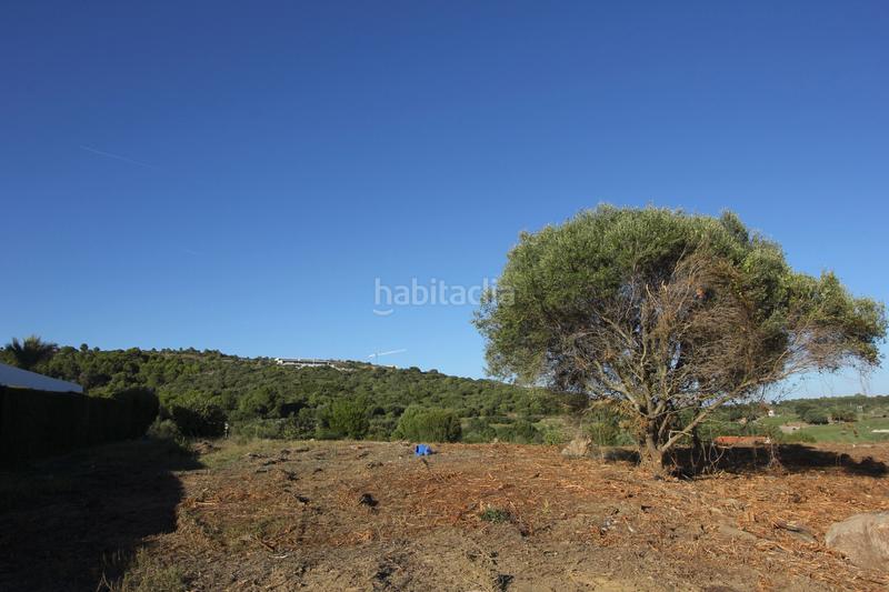 Foto 0f92ac26-4fe1-4d9b-bb42-d83c5e7e7dc2. Terreny residencial a calle limonar 432 a Sotogrande alto Sotogrande