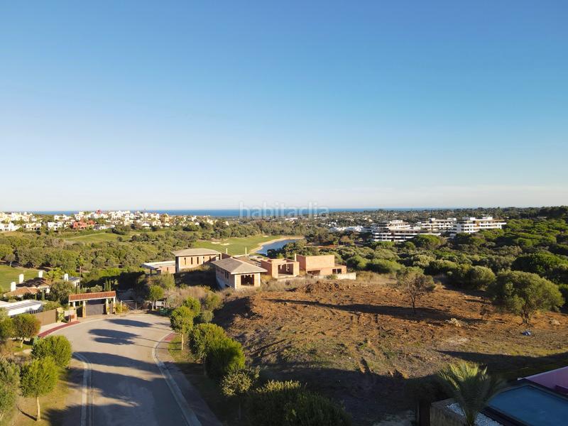 Foto 315a8b29-a124-48a7-8aa6-cb471c10c734. Terreny residencial a calle limonar 432 a Sotogrande alto Sotogrande