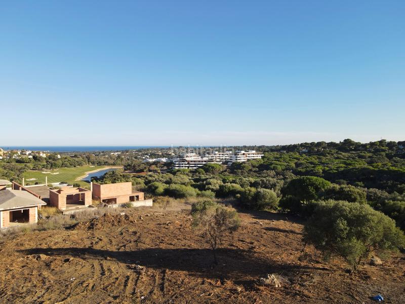 Foto 5e7783e2-3597-4874-8f4e-ece4e1850e73. Terreny residencial a calle limonar 432 a Sotogrande alto Sotogrande