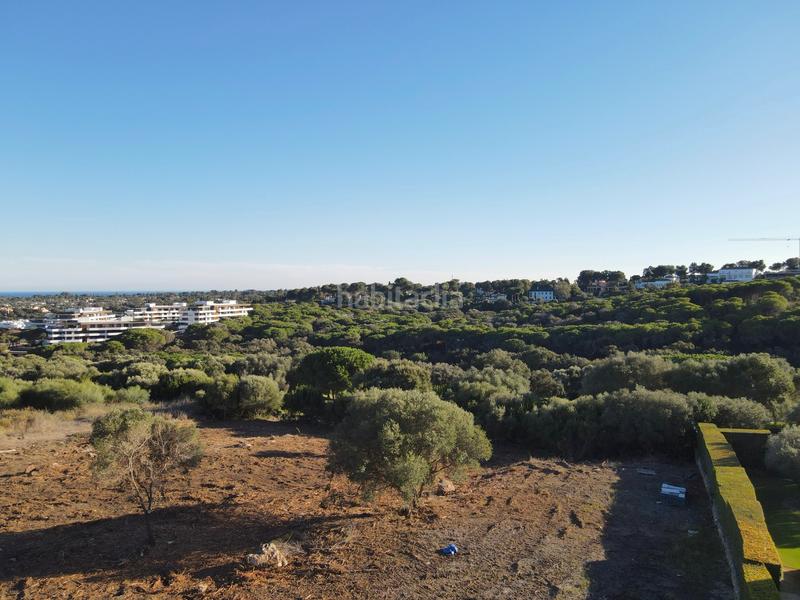 Foto ccd4f3d0-35e8-4f18-92a7-baca145c9e26. Terreny residencial a calle limonar 432 a Sotogrande alto Sotogrande