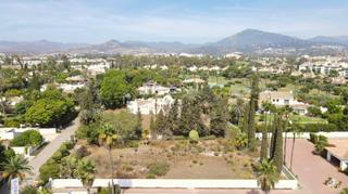 Terreny residencial a Calle 7 208. Descubre esta parcela plana para construir la casa de tus sueños