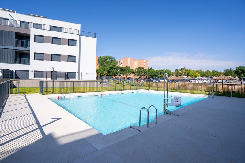 Foto bde6ee32-5b7f-477f-b9b9-d0948461da45. Lloguer pis 85m<sup>2</sup> amb aparcament piscina a Meco pueblo Meco