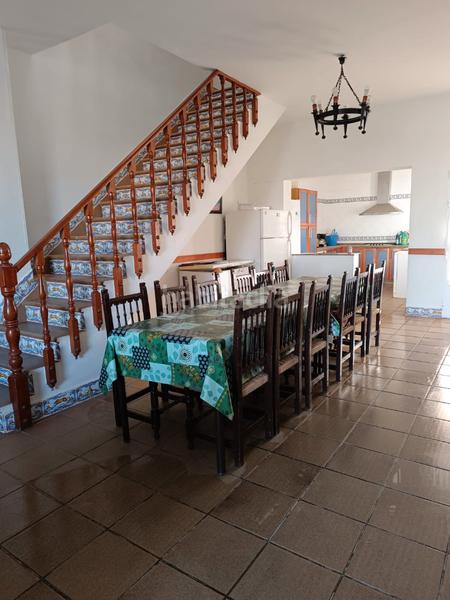 Foto ccd6bc84-936b-4e4a-b4a8-8f8074d2491d. Casa amb xemeneia a El Rocío Almonte