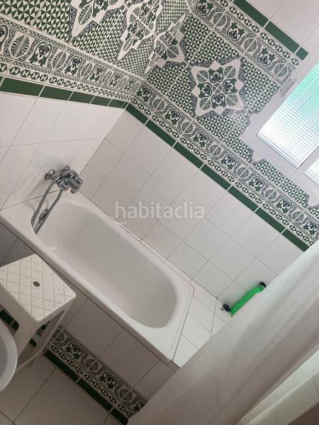 Foto b7845fa4-1432-4276-b99c-934f66fdf76d. Lloguer casa adossada amb xemeneia a El Rocío Almonte