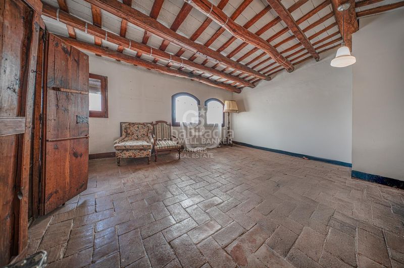 Foto 133deec9-631d-4e01-9ba3-f7adf0dcf540. Haus in Centre Mataró