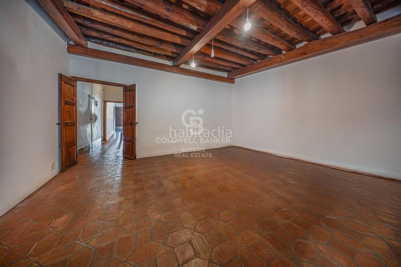 Foto ee4472fb-2fa9-4cb3-888a-bcd54fca38c6. Haus in Centre Mataró