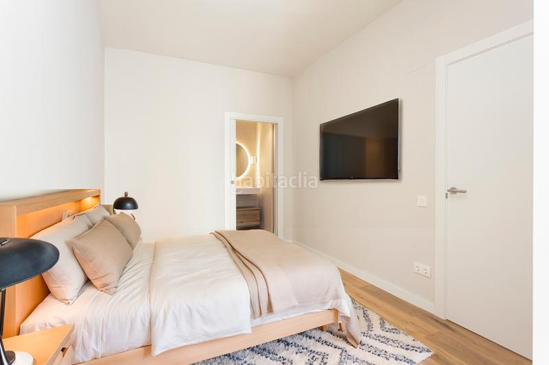 Foto ba40404b-ef87-4ee0-ae62-3ebae12f4e45. Piccolo appartamento 85m<sup>2</sup> con riscaldamento in Poblenou Barcelona