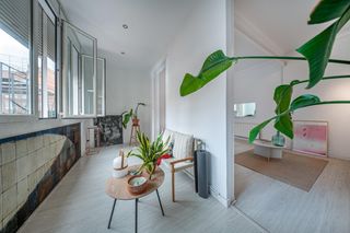 Pis  Calle del comte d'urgell. Luminosa vivienda en antiga esquerra del eixample