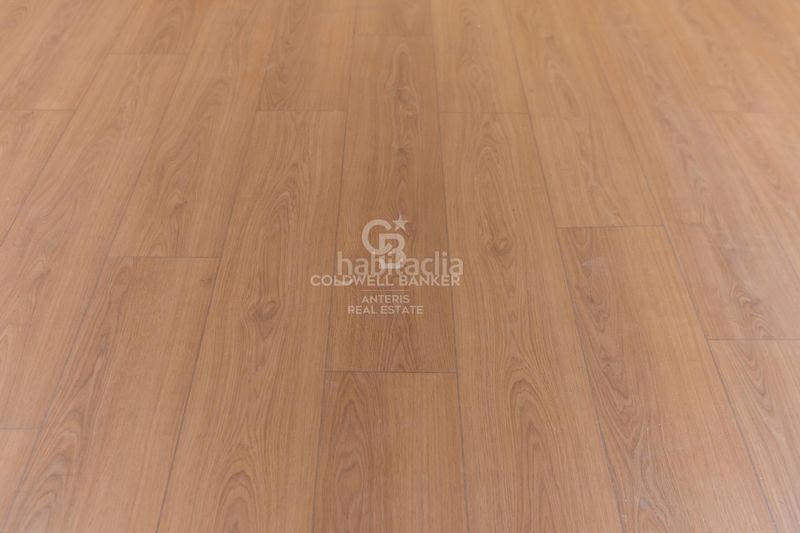 Foto 02256d56-fe94-47b8-8c48-4852650dede6. Pis a Dreta de l´Eixample Barcelona