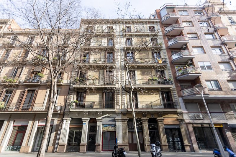Foto 05804c06-da28-477d-a7f2-20d6d858d0d1. Pis amb calefacció a Dreta de l´Eixample Barcelona