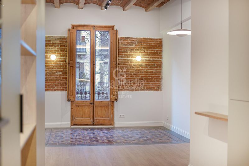 Foto 13706e60-4f5d-4fa8-b01c-e3ffde45467b. Pis a Dreta de l´Eixample Barcelona