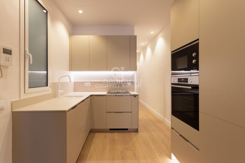 Foto 53dd009f-d52c-42e6-98ee-c8931f700cee. Pis a Dreta de l´Eixample Barcelona