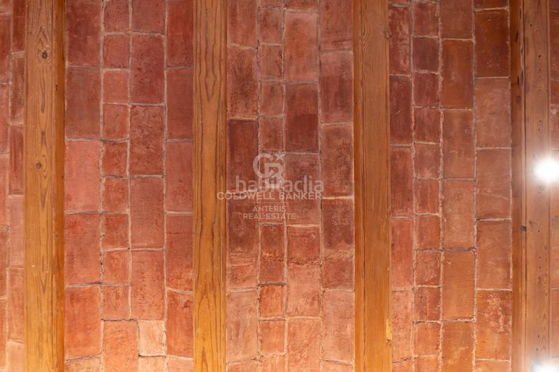 Foto e11a2627-35ea-4c57-9ed8-0aba8bac65dc. Pis a Dreta de l´Eixample Barcelona