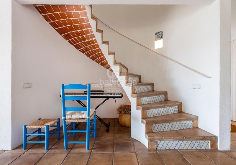 Foto a49cedab-3d88-4aba-bec2-5c904ab79470. Casa amb aparcament a Carboneres - La Farella Llançà