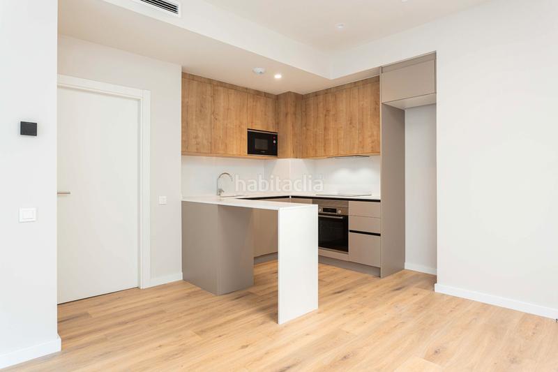 Foto b384fe6b-51d5-42cf-826c-c5b44ee880e1. Àtic 113m<sup>2</sup> amb calefacció a Poblenou Barcelona