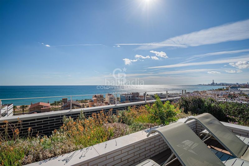 Foto b6ea02b0-2ae5-49c7-a649-2fe4899ba58c. Àtic amb calefacció aparcament piscina a Montgat