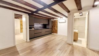 Lloguer Pis  Calle del triangle. Estudio de obra nueva , a estrenar, en el born