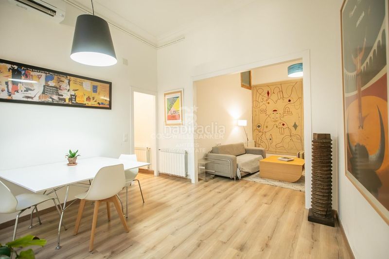 Foto 31f0f70f-926a-455b-ac2b-b1902f2e501b. Pis amb calefacció a St. Pere - Sta. Caterina - El Born Barcelona