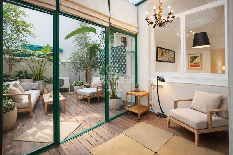 Foto 3f4ad0ee-1e3a-4d6d-a7ab-67065aed67c3. Pis amb calefacció a St. Pere - Sta. Caterina - El Born Barcelona