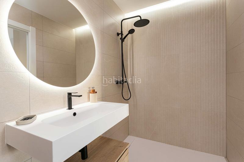 Foto 2d29e614-6f4c-42d9-a005-47ce6dda46c3. Àtic 130m<sup>2</sup> amb calefacció a Poblenou Barcelona