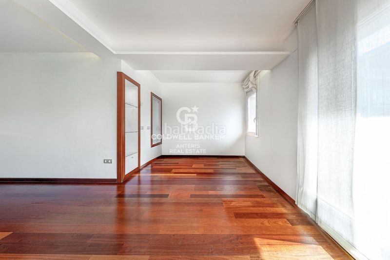 Foto b008101c-c771-4bed-a722-6a16989584d7. Pis amb calefacció a L´Antiga Esquerra de l´Eixample Barcelona