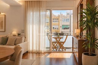 Piso  Carrer enric granados. Exclusivo piso luminoso en enric granados