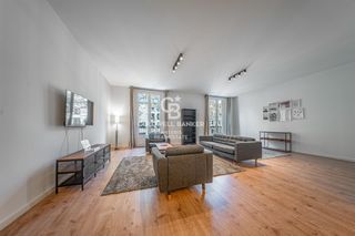 Piso  Rambla. Exclusiva vivienda en finca regia