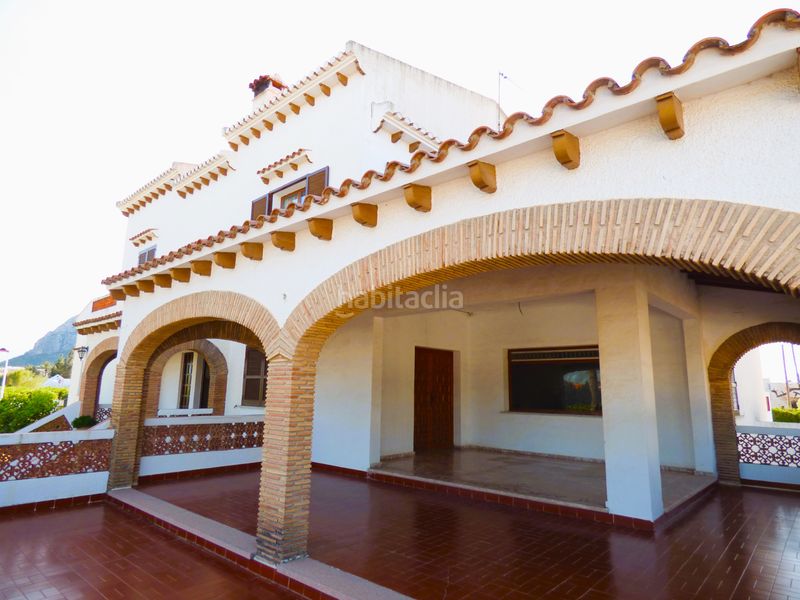 Foto 9f87a536-d6fe-41ed-8e04-3c7d42634d12. Chalet villa estilo mediterraneo a la venta en Poblets (els)