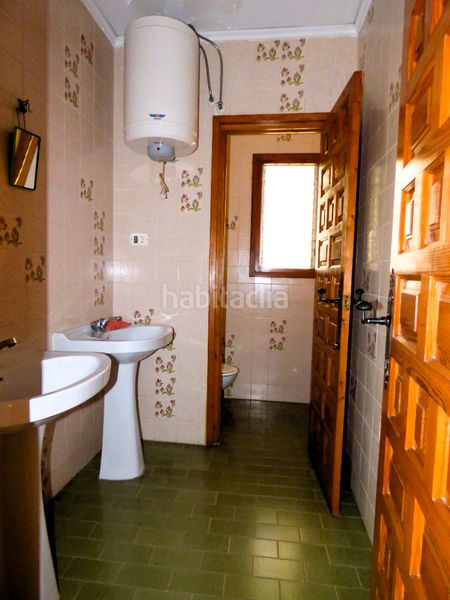 Foto a4bc76fe-91ca-4f95-9d4d-13b6c2968574. Chalet villa estilo mediterraneo a la venta en Poblets (els)