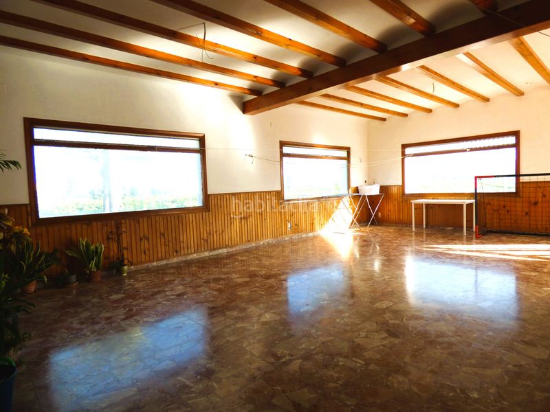 Foto ccdccdc4-a37d-4c54-a238-093add6f23e7. Chalet villa estilo mediterraneo a la venta en Poblets (els)