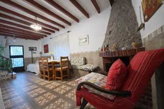 Haus in Hondón de las Nieves. Oportunidad únicaencantadora casa en hondón de las nieves
