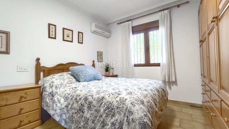 Foto 0c1cc3bb-bc3d-4eb9-b7c5-db214a963536. Chalet dans San Crispín-Huerta Nueva-Estación Elda