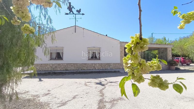 Foto fa5ddc96-9823-4859-8e2f-bd04b5869e48. Chalet dans San Crispín-Huerta Nueva-Estación Elda