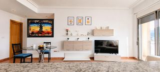 Flat in Avenida ENRIQUE PASTOR 33