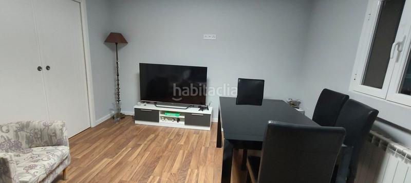 Foto ef49c294-018f-4db0-8e9d-f0d1e8b1f17a. Piso hecho soluciones vende en exclisiva. en Lucero Madrid