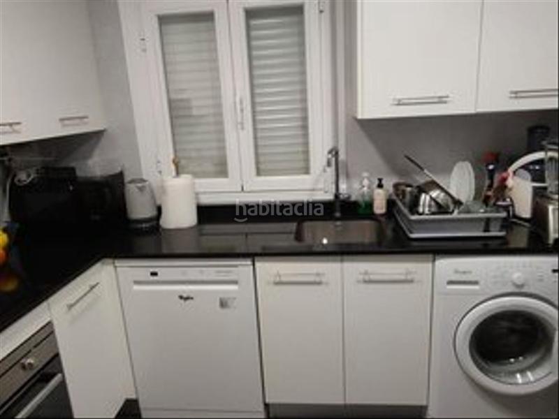 Foto f254a86b-9137-47e6-b555-3b50af0d514c. Piso hecho soluciones vende en exclisiva. en Lucero Madrid