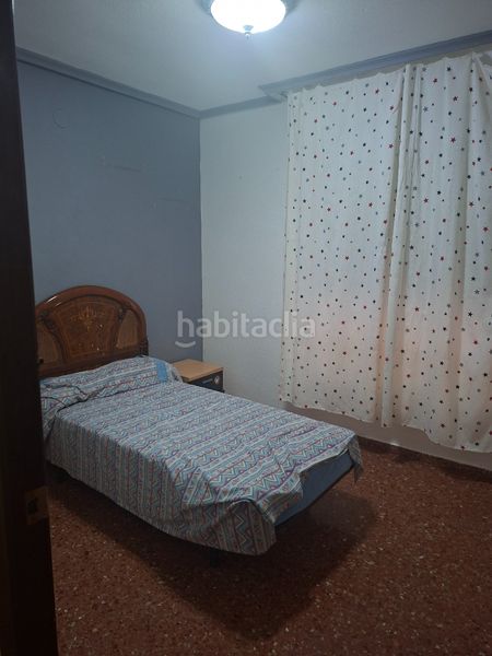 Foto d1341220-6b32-49d5-8976-a16273c0c871. Pis a carrer de valència 28 a Zona Calle Valencia Torrent
