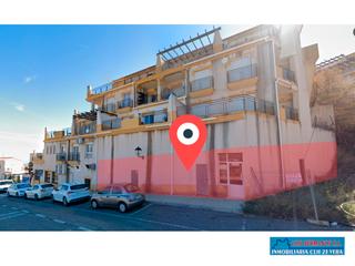 Business premise en Bdar. gran oportunidad en villa de vedar! 3 locales comerciales lumin