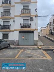 Lloguer Local Comercial a Plaza andalucia 2. Atención amplio local en alquiler