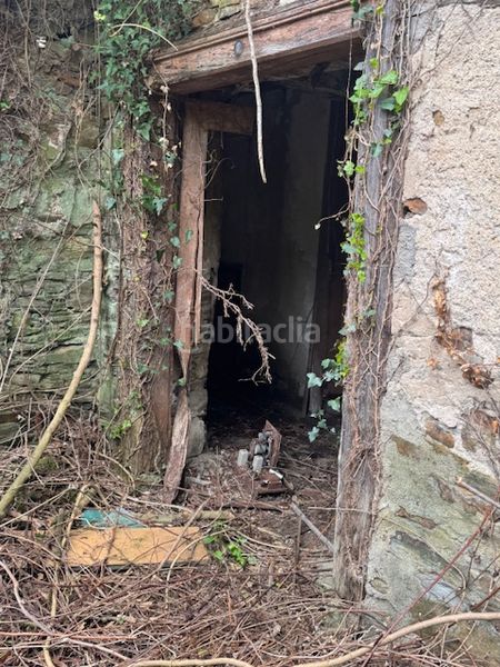 Foto 2bbeebd8-ddeb-44b0-b8ef-b4d9da163352. Masia a Castropol