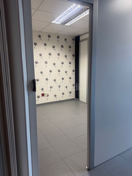 Foto 3dabb8be-3c38-47ea-8ed5-362a792fb4da. Alquiler local comercial  con sobresuelo en Ribadeo