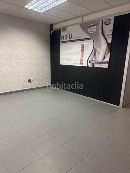 Foto ce302f7c-f660-4cb5-9622-482769f33702. Alquiler local comercial  con sobresuelo en Ribadeo
