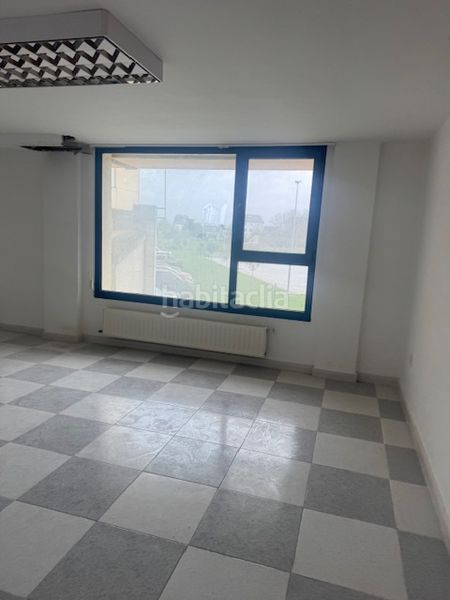 Foto d7d08424-755d-4cdb-859b-09c7d1c23494. Alquiler local comercial  con sobresuelo en Ribadeo
