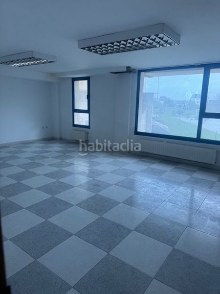 Foto ddb9063d-36ef-4abc-aaf5-b9161c792e83. Alquiler local comercial  con sobresuelo en Ribadeo