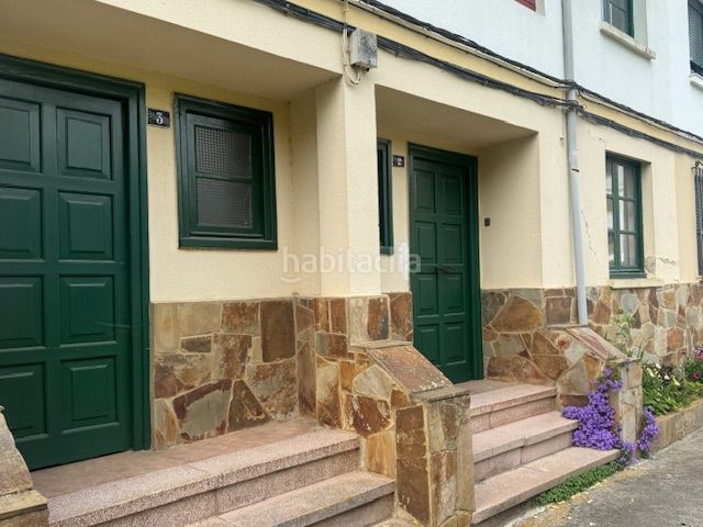 Foto 40151773-d514-4117-96b0-3cb9eda2c169. Casa adossada amb calefacció a Vegadeo